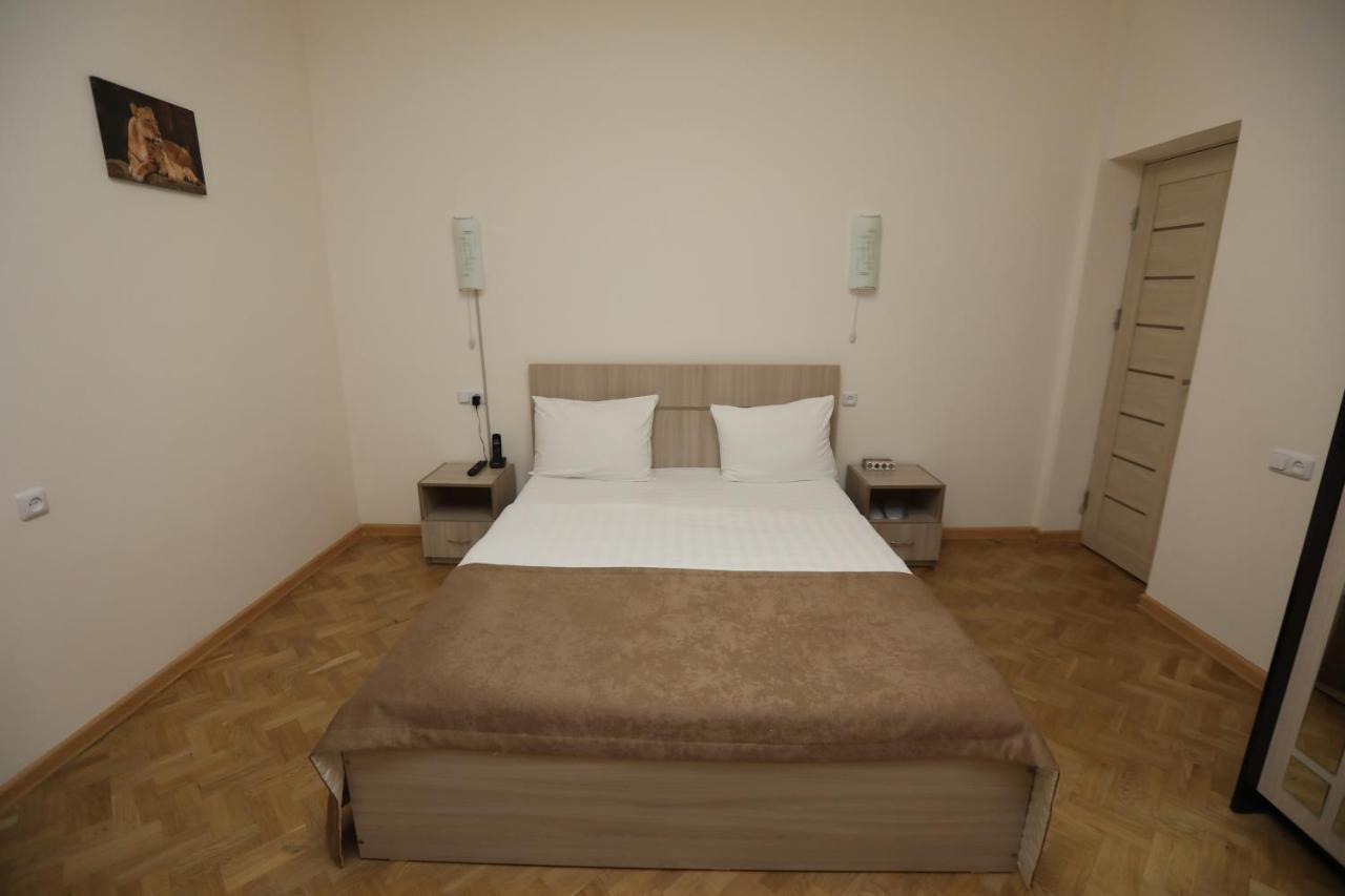 Alba Hotel Jerevan Eksteriør bilde