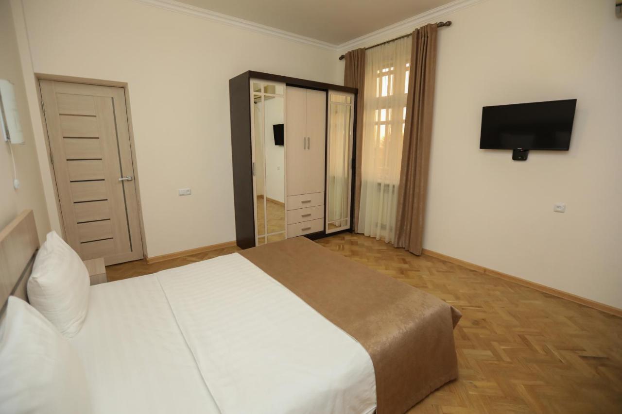 Alba Hotel Jerevan Eksteriør bilde